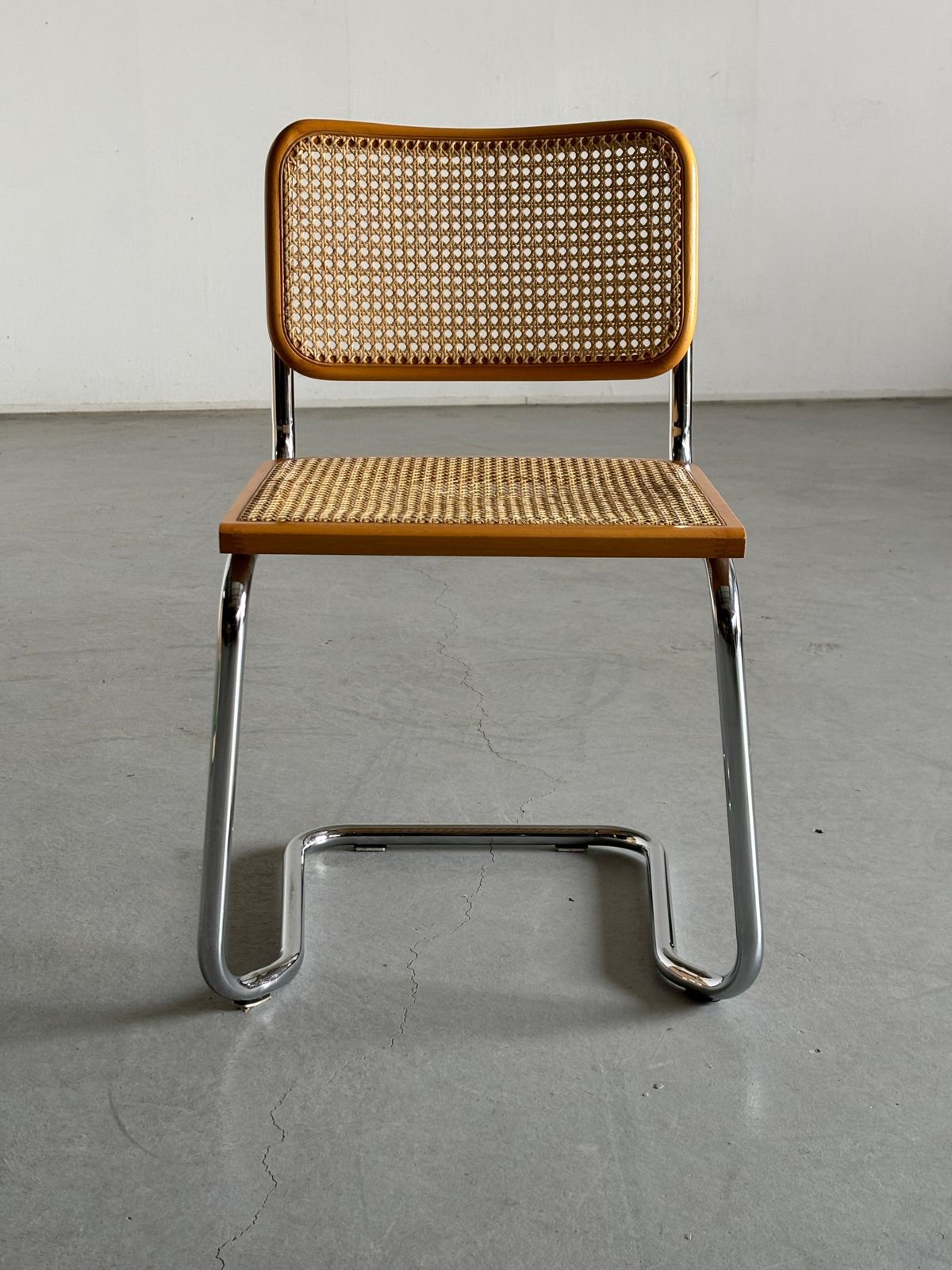 Vintage Cesca Mid Century Cantilever Chair, Marcel Breuer B32 Made In Italy photo Furniture