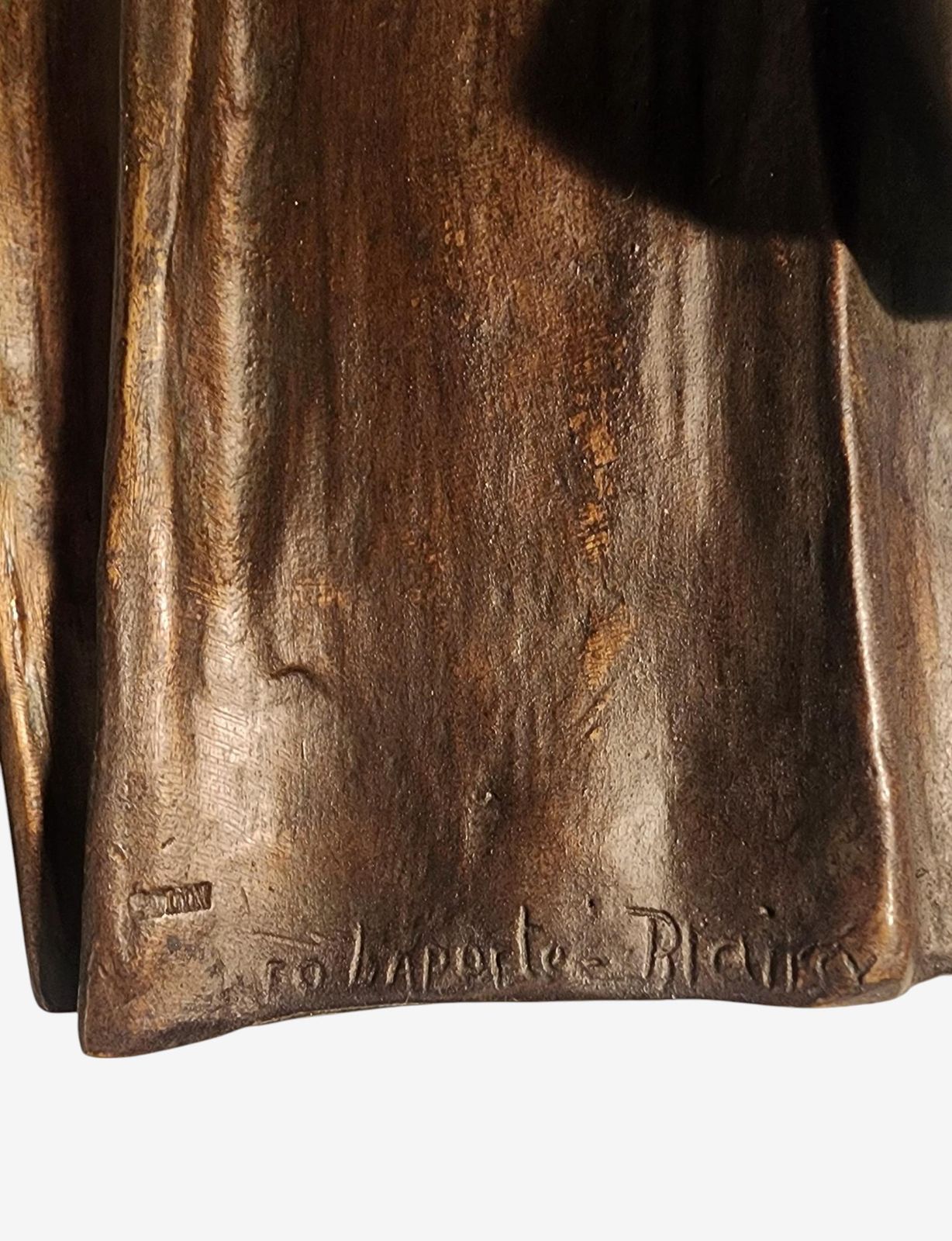 photo furniture 1900s Art Nouveau Bronze Sculpture Of A Girl With A Doll By Leo Laporte Blairsy, France