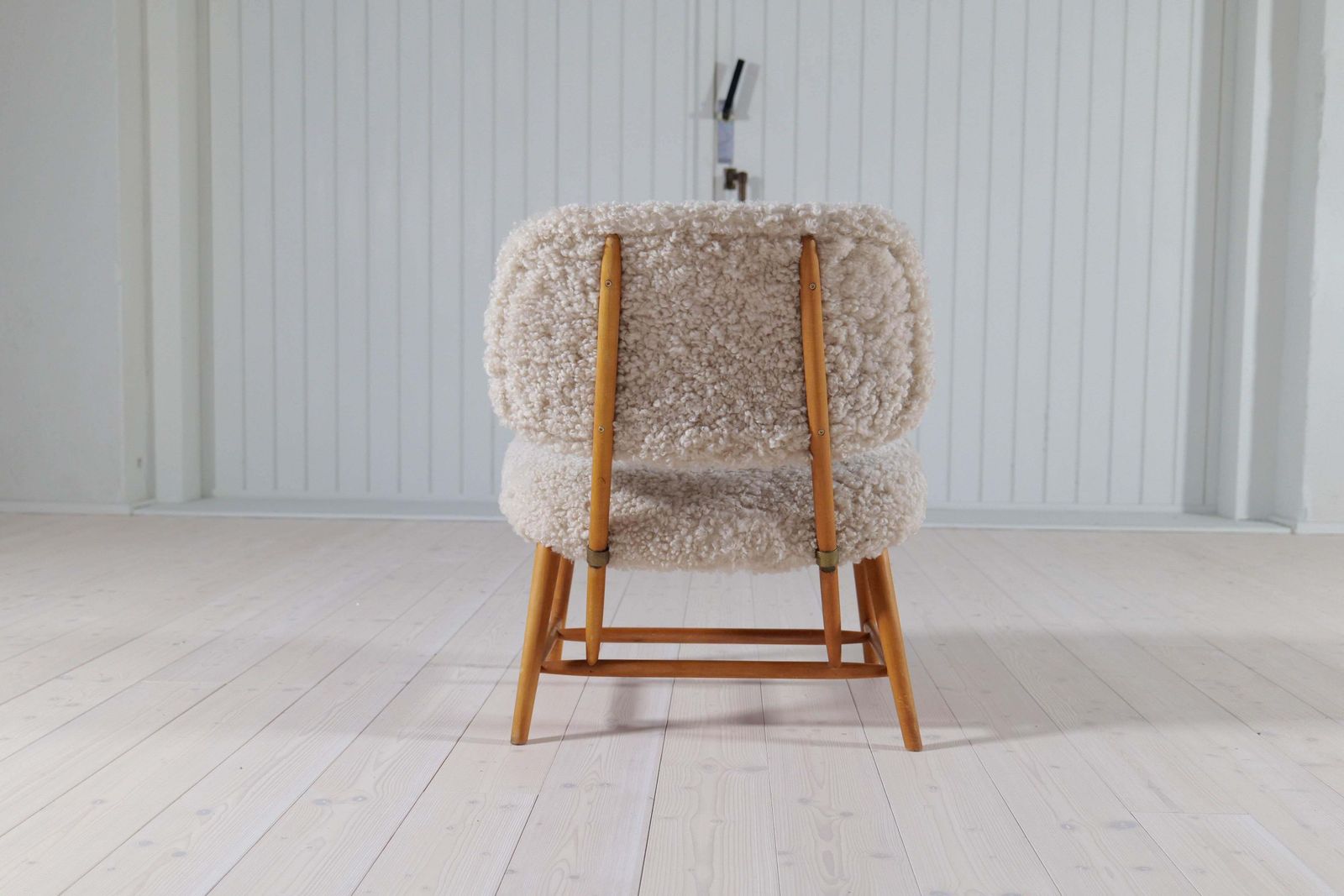 photo vinterior Midcentury Modern "Teve" Chair In Sheepskin/Shearling Alf Svensson, Sweden, 1955