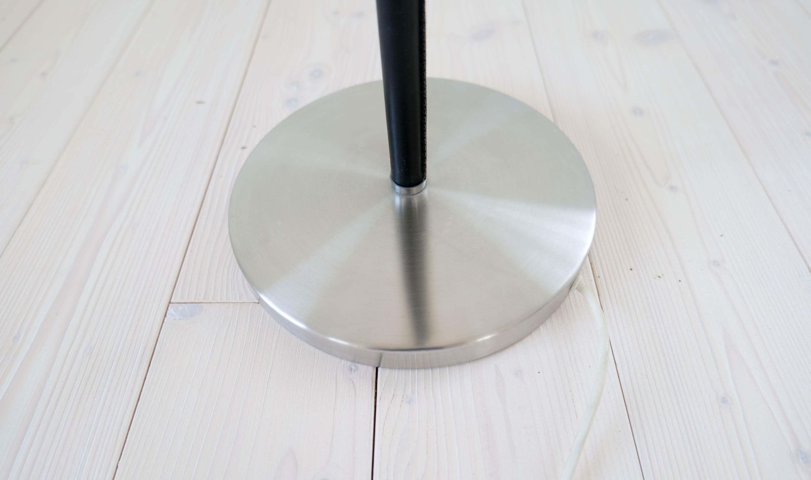photo vinterior Midcentury Modern Chrome Leather Floor Lamp Atelje Lyktan, Sweden