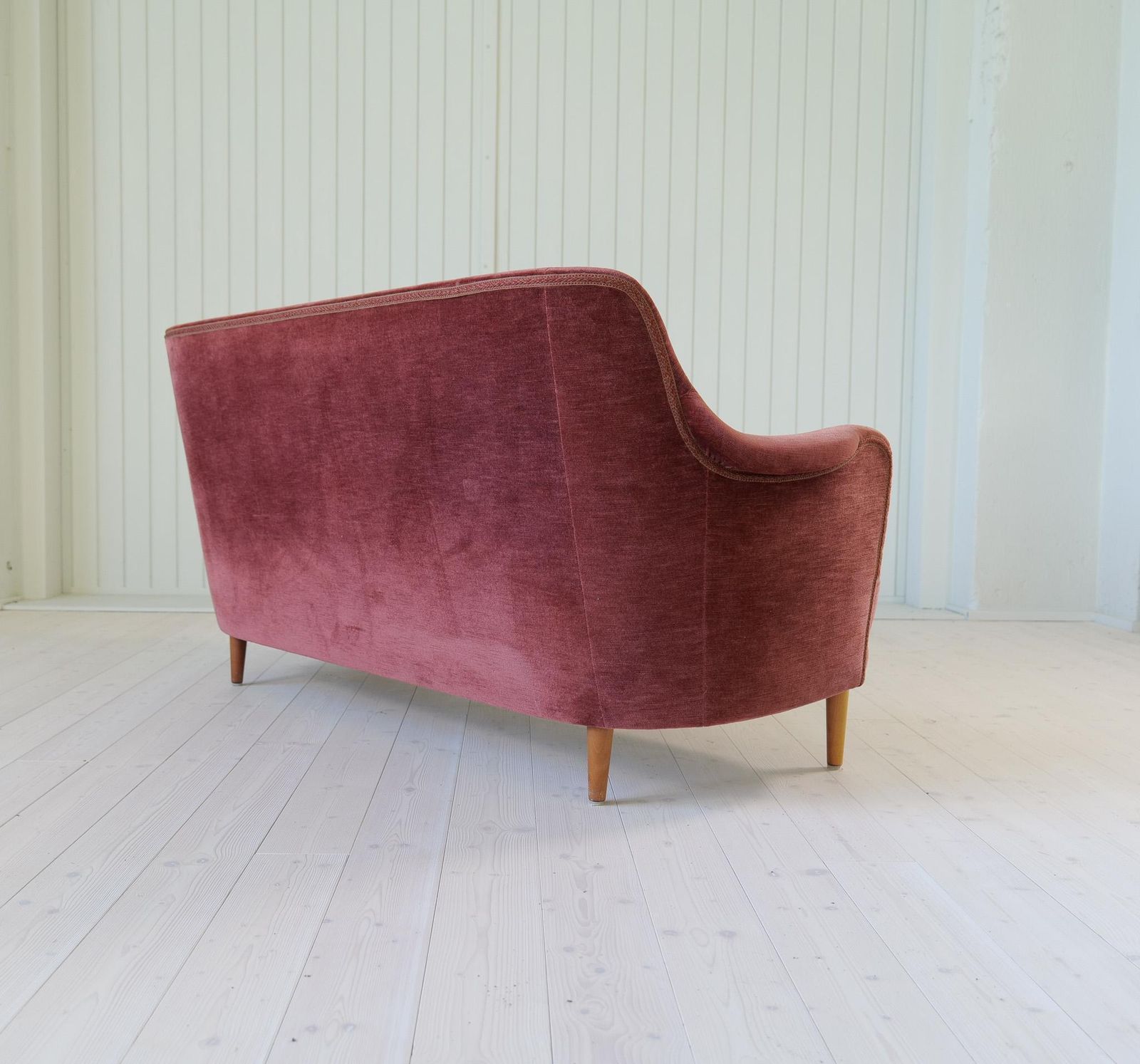 6004.0 Midcentury Modern Rare Carl Malmsten Velvet "Samsas" Sofa Sweden, 1960s photo