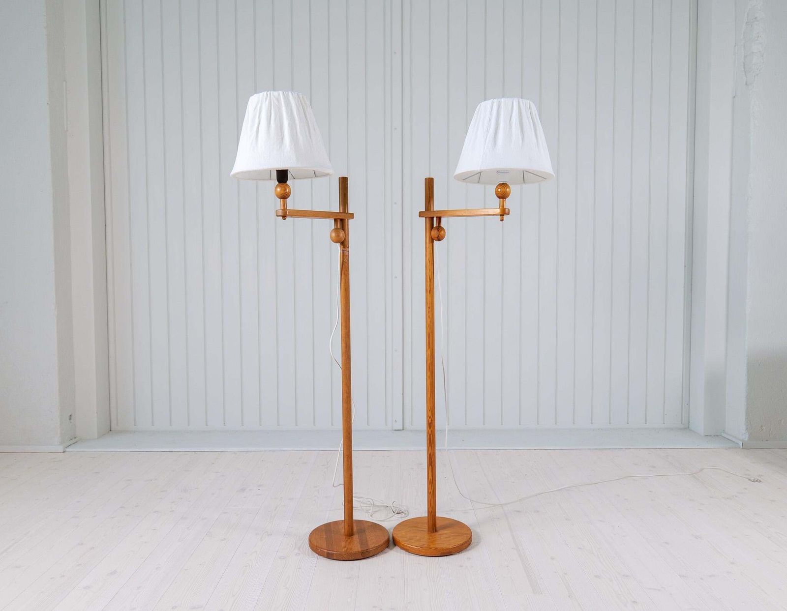 Scandinavian Modern Sculptural Floor Lamps In Pine, Yngve Ekström Sweden 1970s photo vinterior