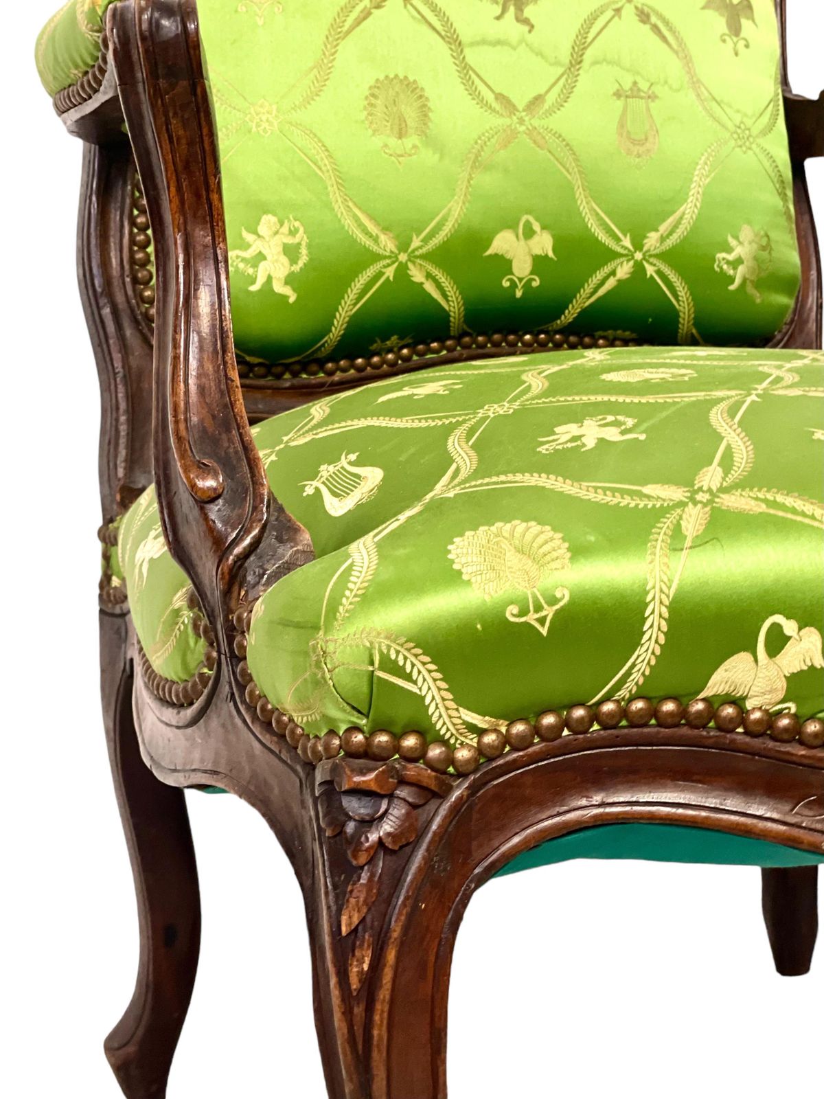 18th Century Louis XV Epoque Fauteuil à La Reine photo for sale