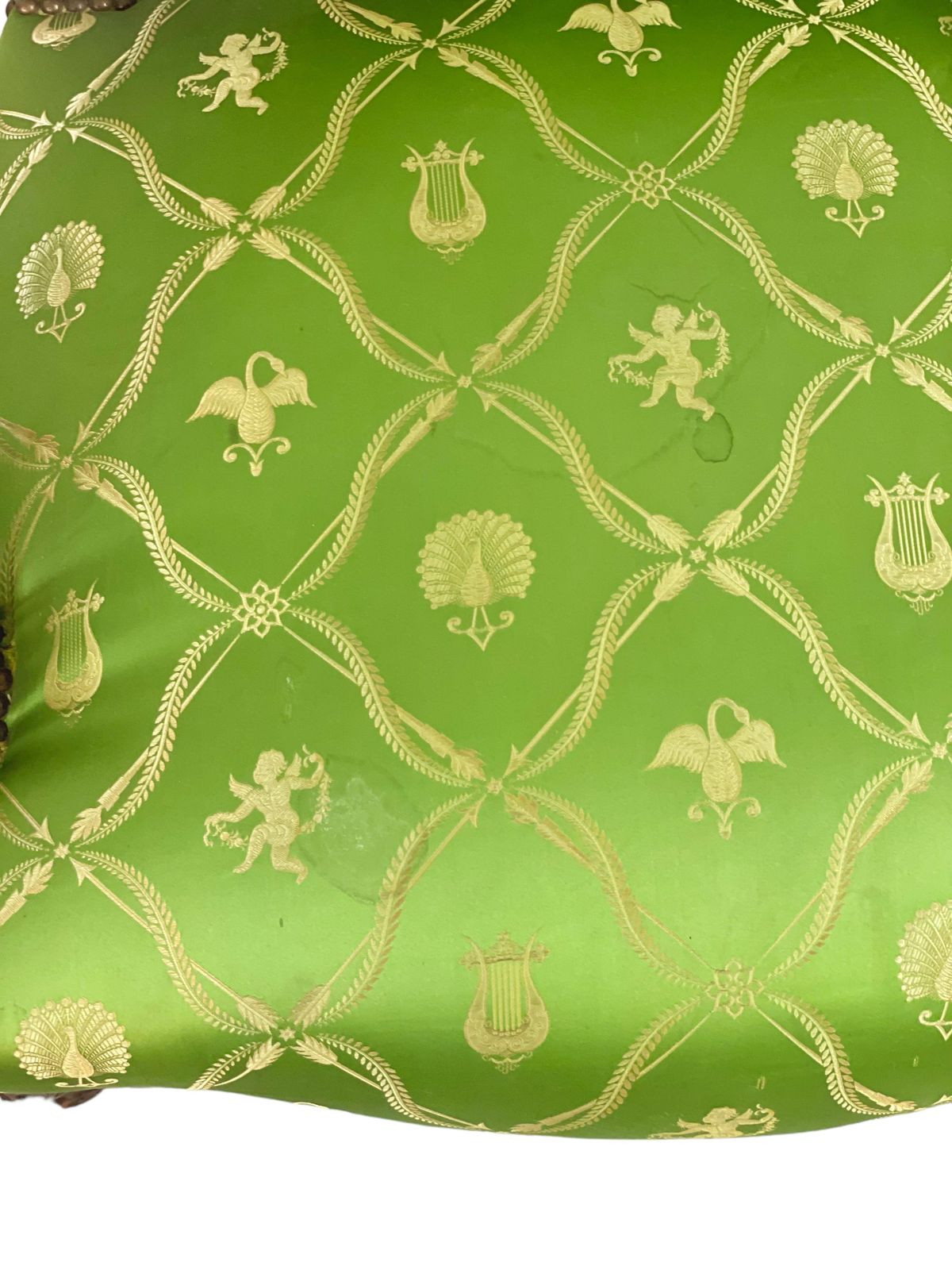 photo for sale 18th Century Louis XV Epoque Fauteuil à La Reine