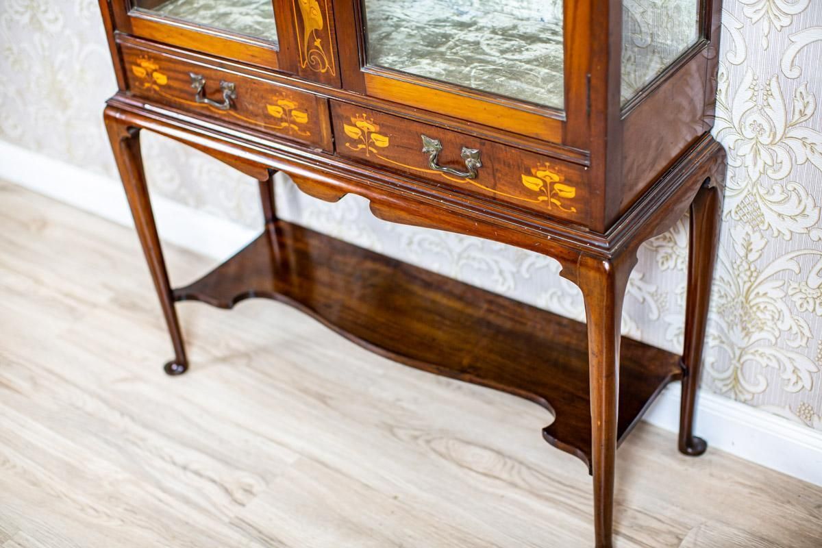 2479.0 English Mahogany Inlaid Showcase From The 19th Century photo