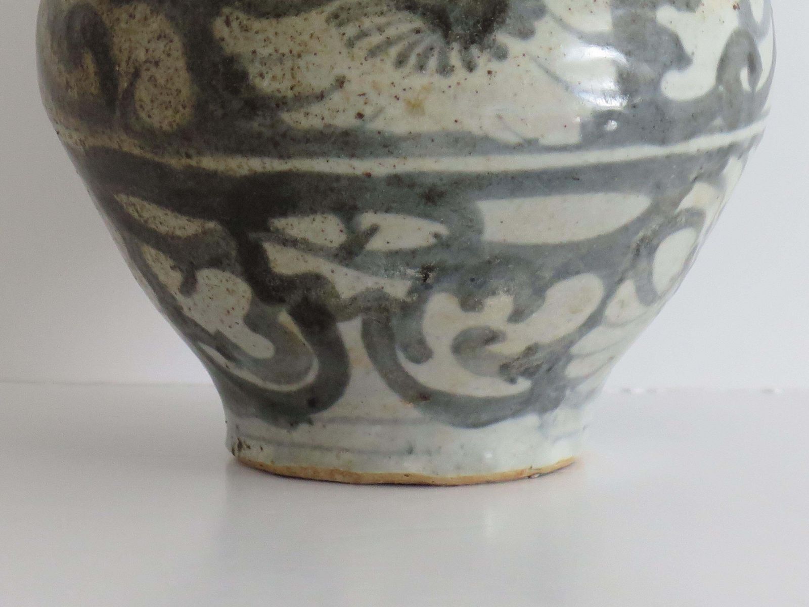 photo for sale Chinese Porcelain Ming Provincial Jar Or Vase Blue & White, Jiajing 16th Century