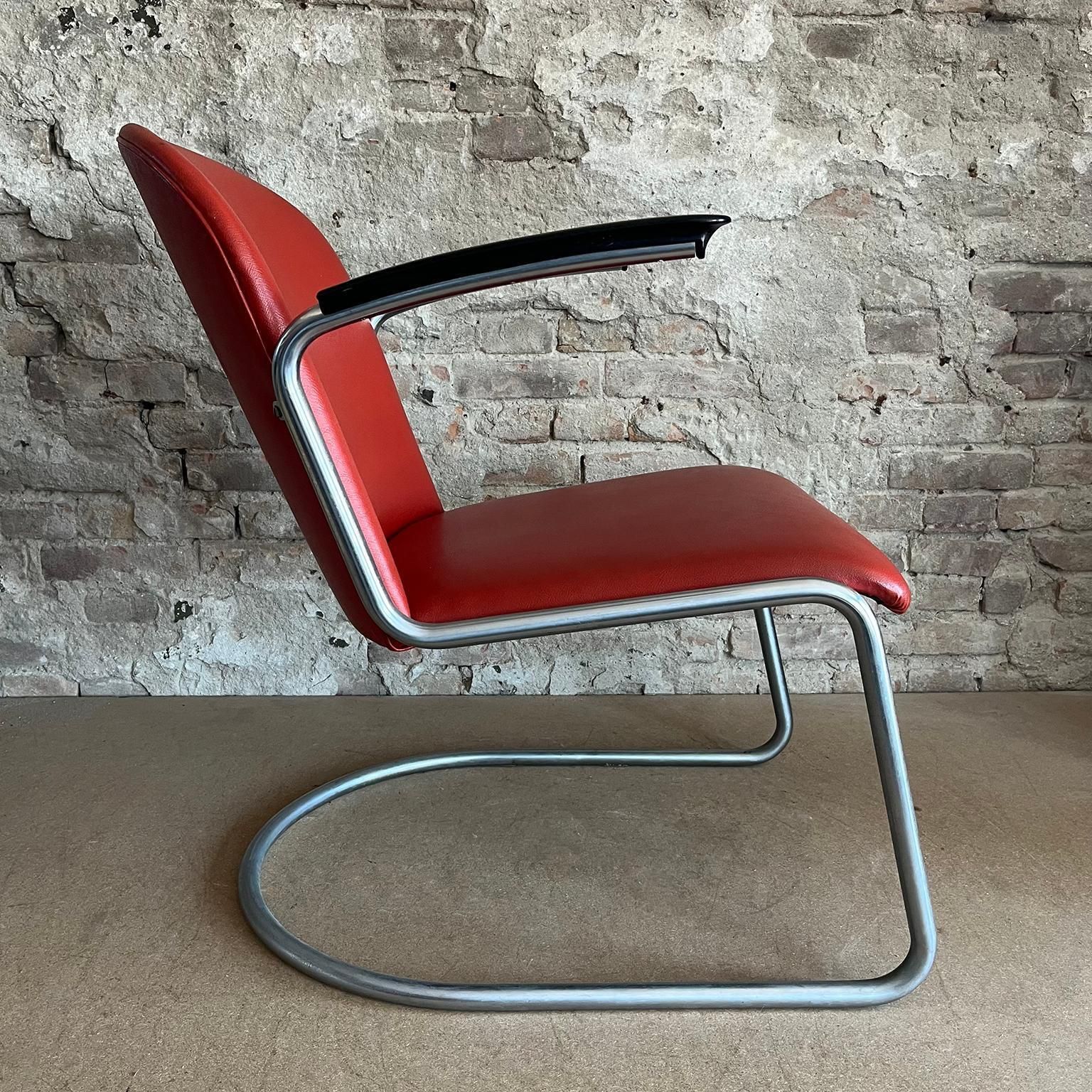 Gispen 413 In Original Sixties Red Skai With Black Armrests photo furniture