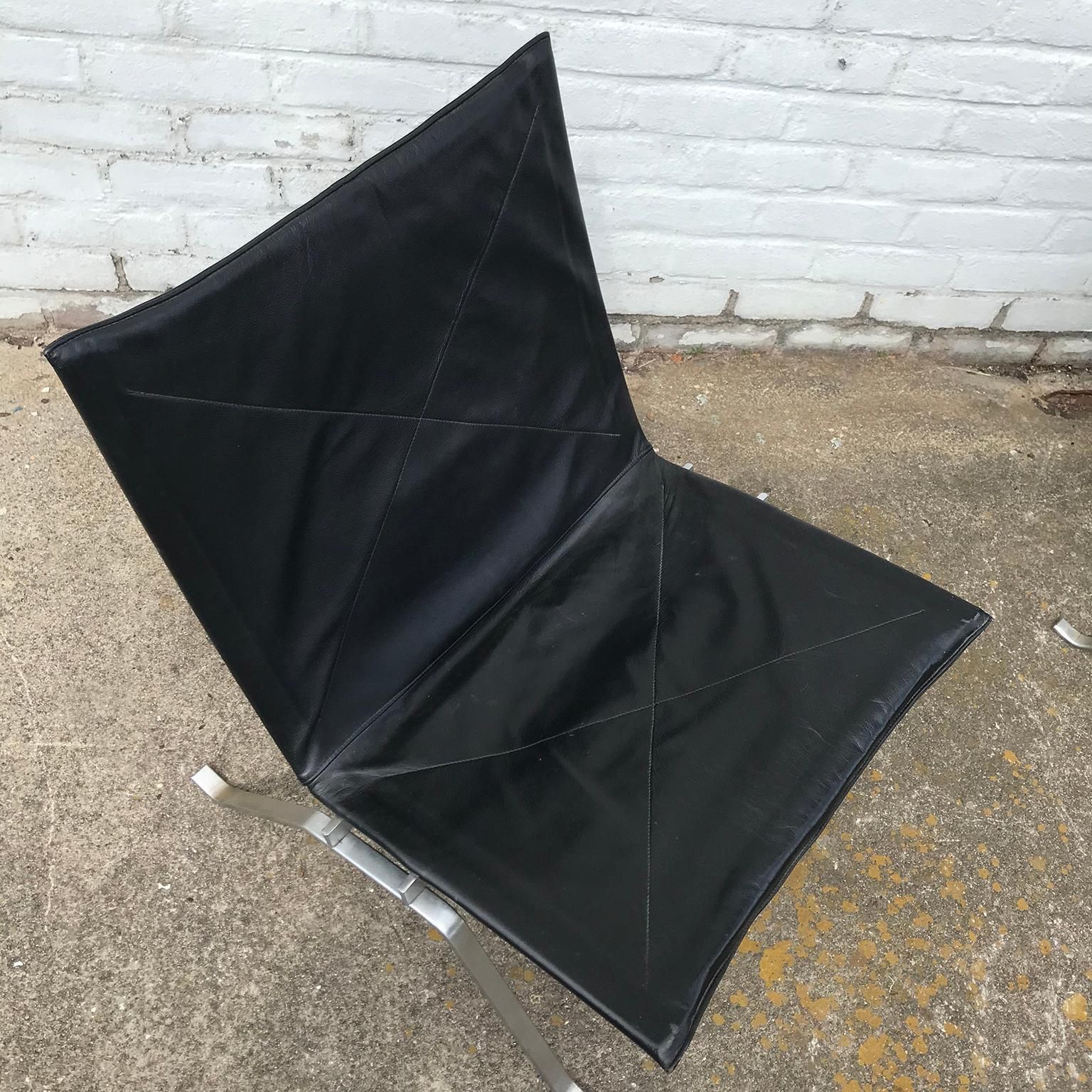 photo furniture 1956, Poul Kjaerholm For E. Kold Christensen, Set 2 Pk22 Lounge In Black Leather