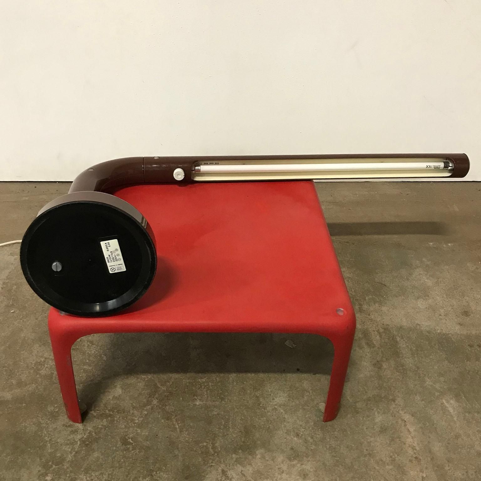 photo buy 1960, Anders Pehrson For Atelje Lyktan, Sweden, Tube Desk Lamp In Brown Plastic