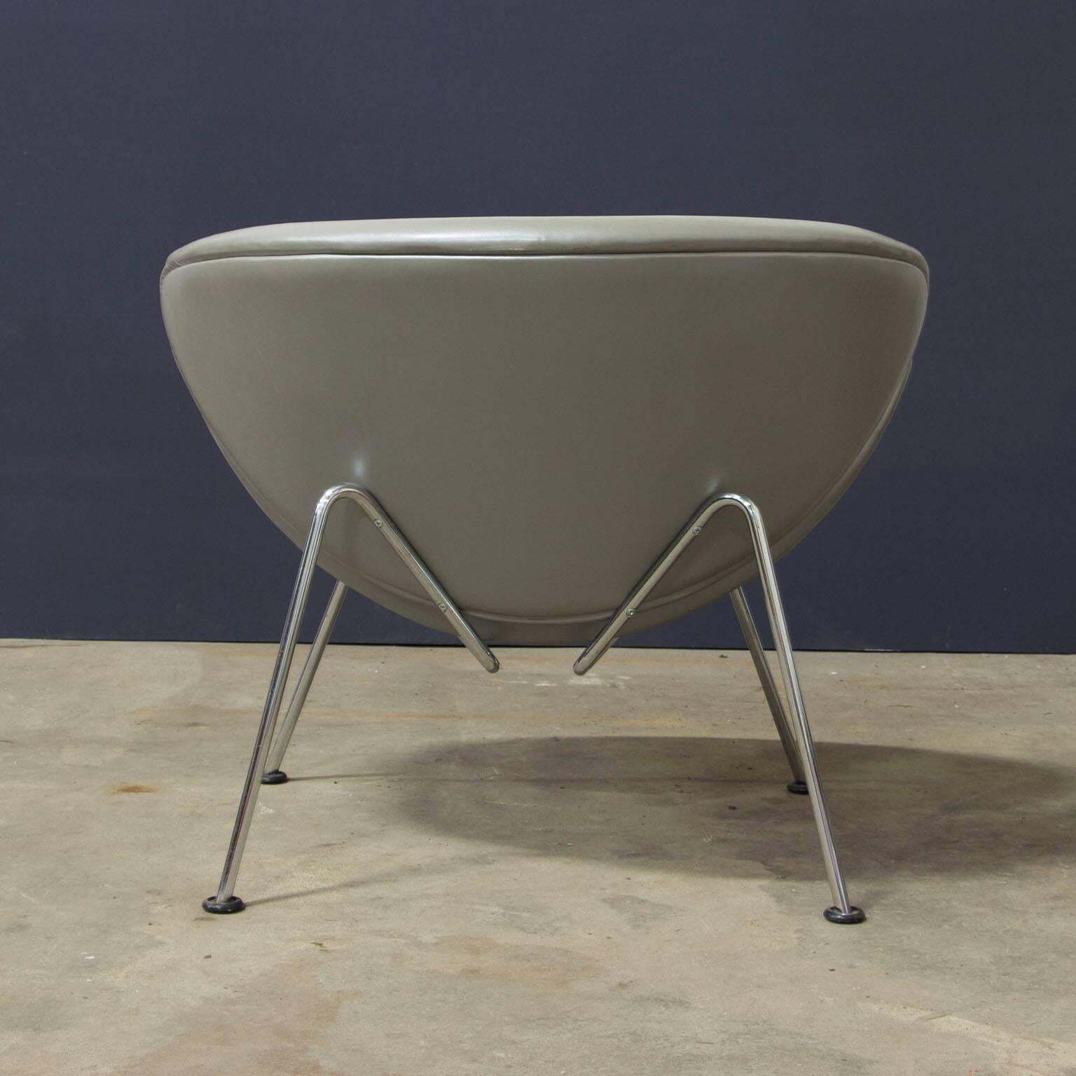 1960, Pierre Paulin, Original 1st Fabric Silver Grey Leather Slice Chair photo Furniture