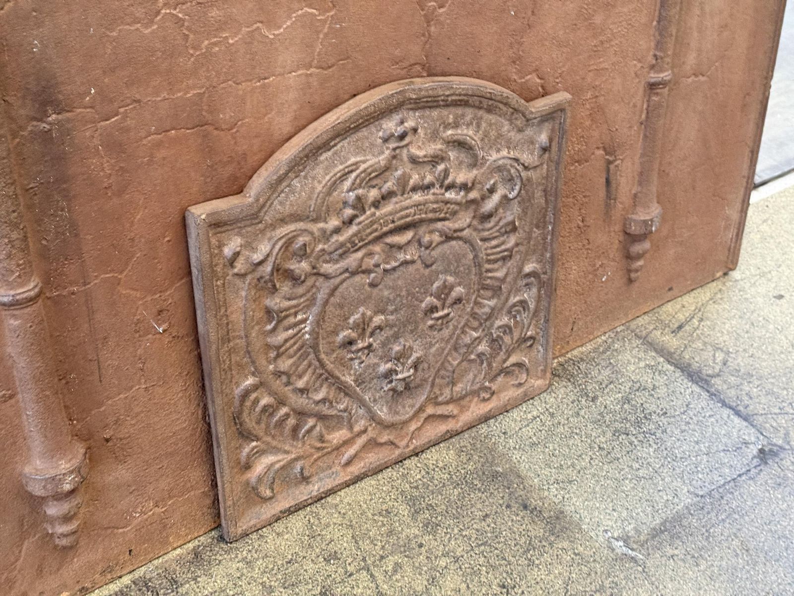 French Louis XV Style 'Arms Of France' Fireback / Backsplash photo furniture