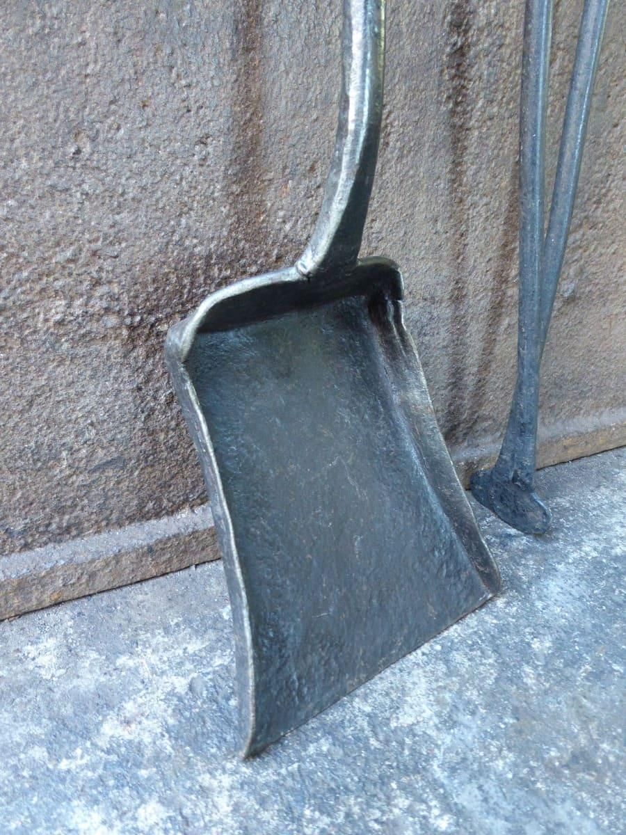 Early 18th Century Dutch Louis XIV Period Fireplace Shovel photo 339.0