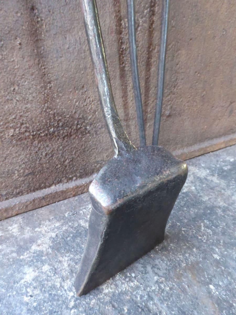 Early 18th Century Dutch Louis XIV Period Fireplace Shovel photo buy