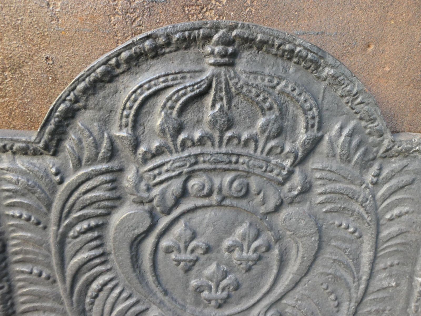 Louis XV Style 'Arms Of France' Fireback / Backsplash photo vinterior