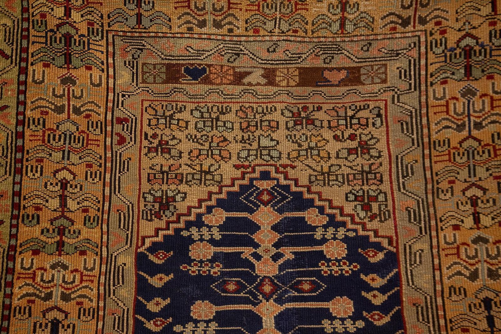 Turkish Rug Kula Prayer photo vinterior