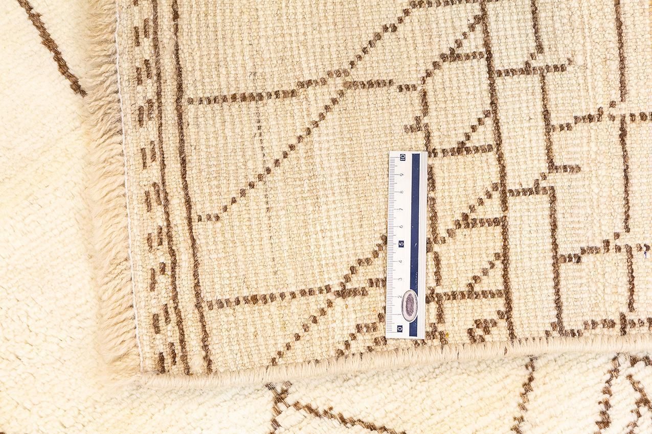 Moroccan Rug Hand Knotted Genuine Wool photo vintage