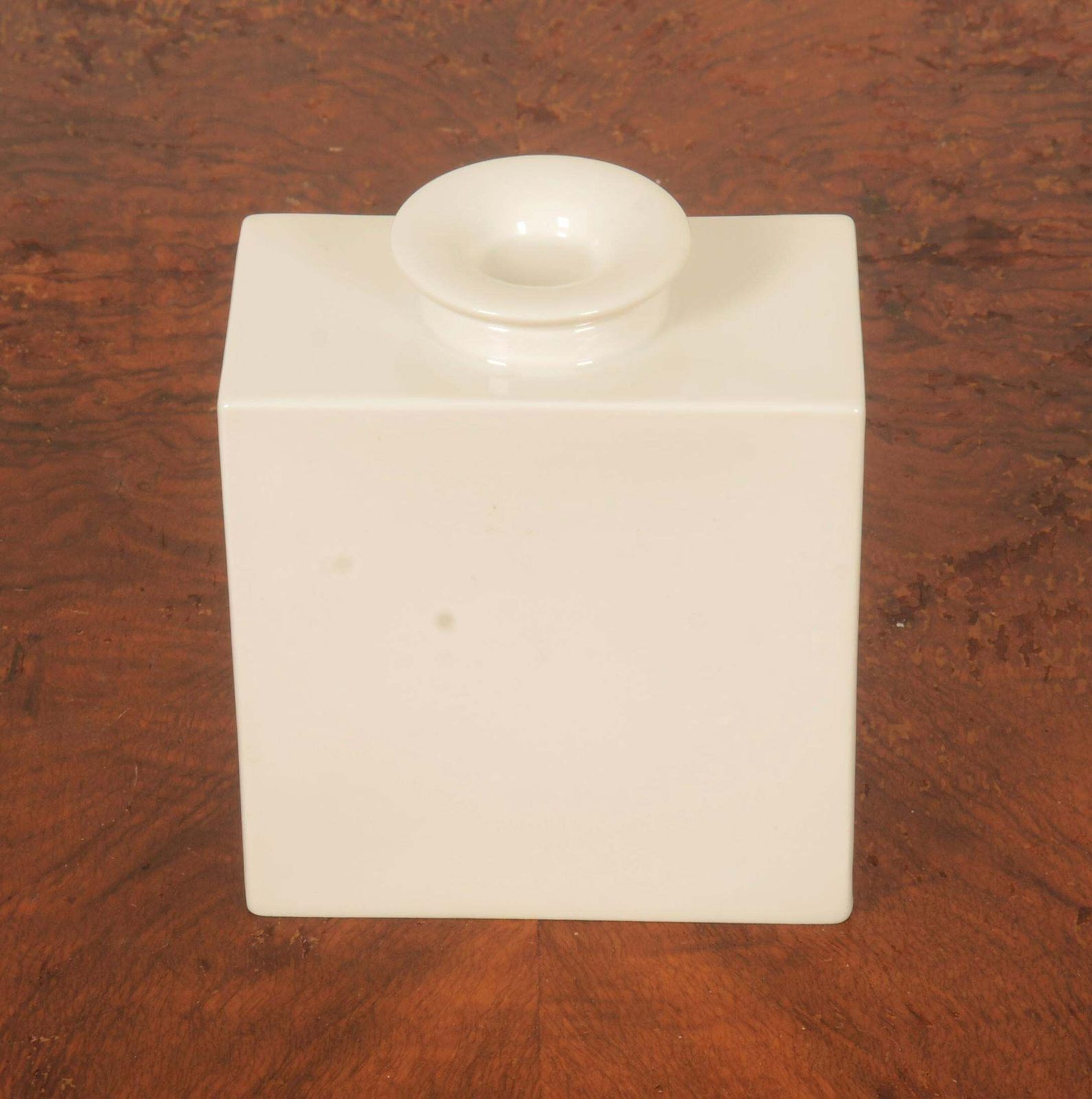 Kpm Berlin White Porcelain Tea Box Designed By Trude Petri photo furniture