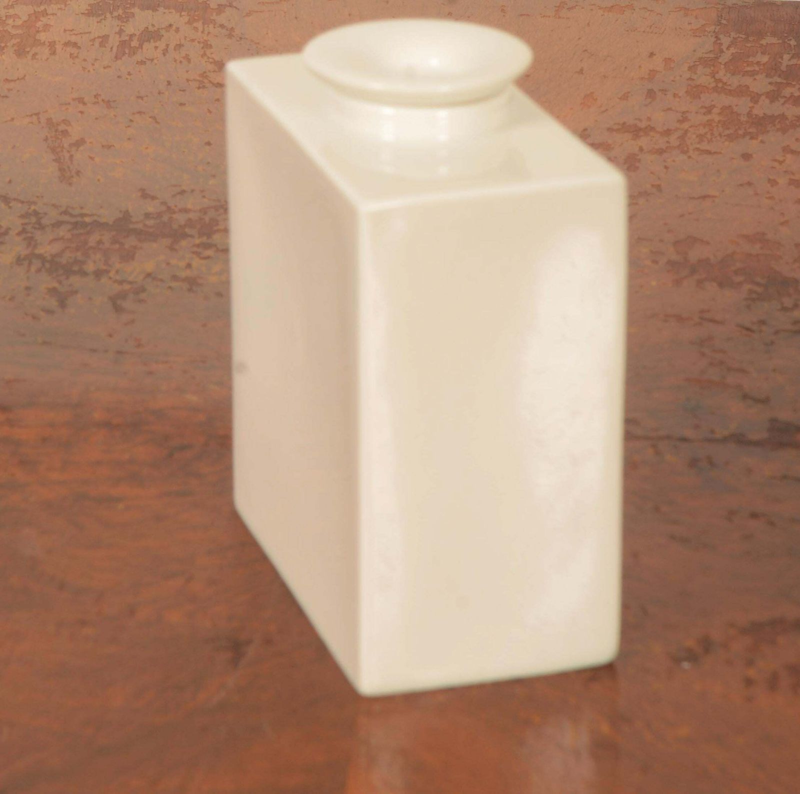 Kpm Berlin White Porcelain Tea Box Designed By Trude Petri photo vinterior