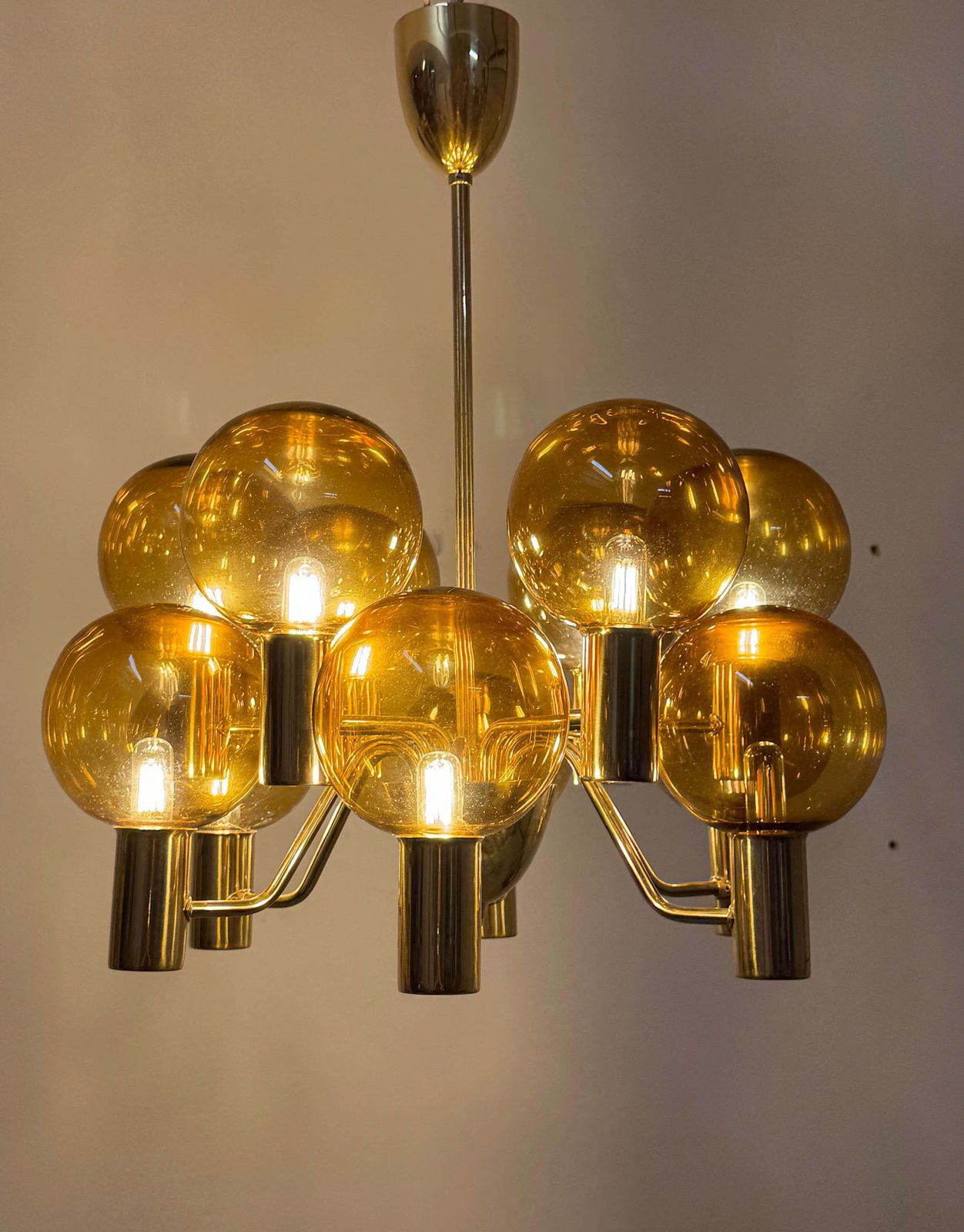 photo vintage Patricia T372/12 Chandelier By Hans Agne Jakobsson