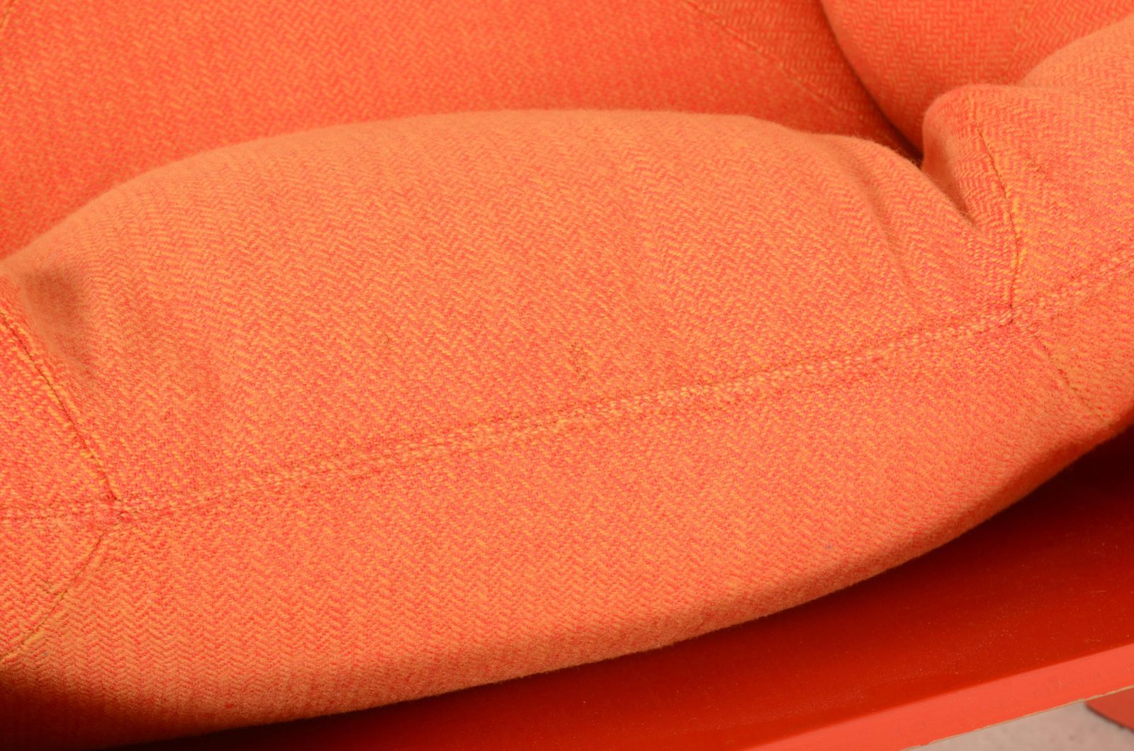 photo vinterior 1970s Orange Christensen & Larsen Sofa Or Chairs