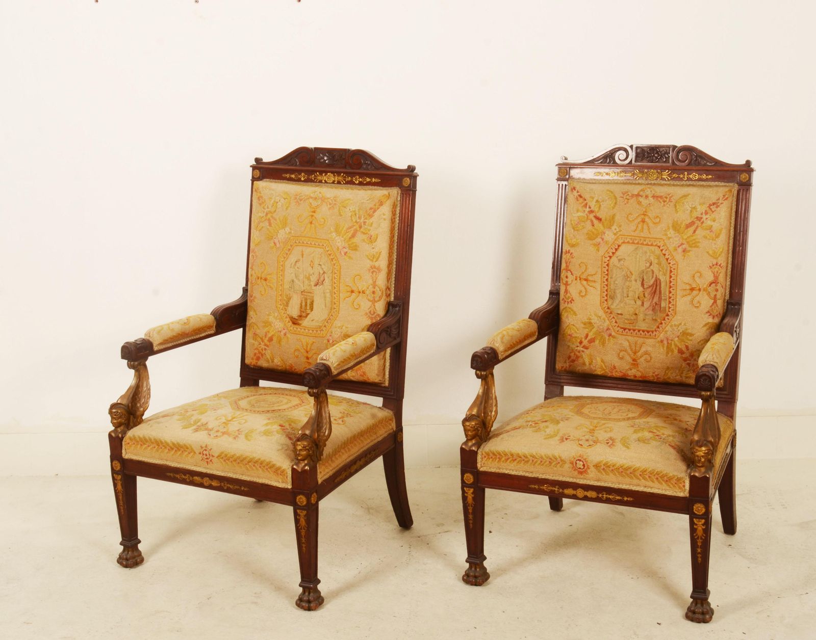 Paar Franse Empire-stijl fauteuils photo furniture