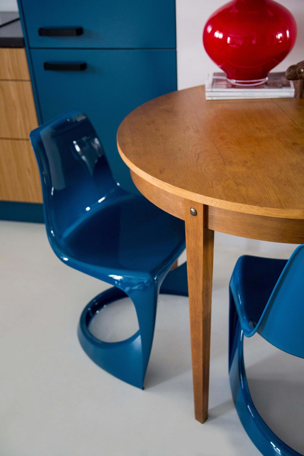 Set Of Four Mid Century Sea Blue Cado Chairs, Steen østergaard, Europe, 1960s photo Furniture