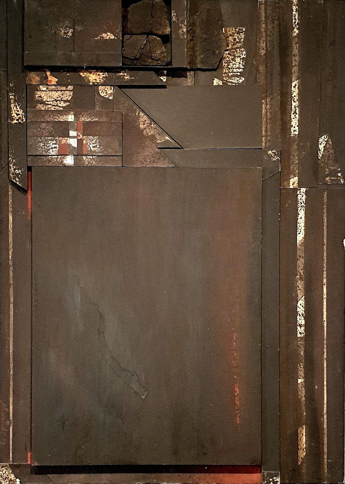 photo vintage Joseph Alessandri, Mégalithes. Large Scale Abstract Expressionist Mixed Media Wall Sculpture (1999(