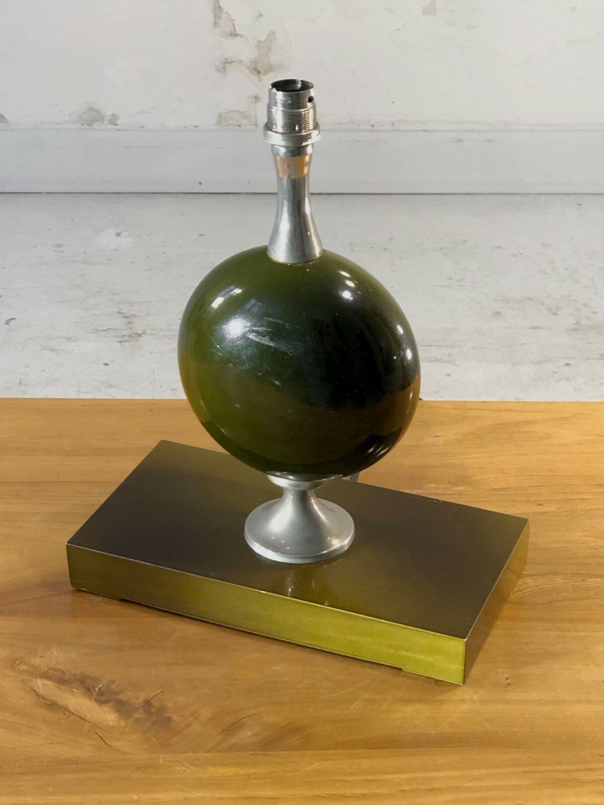 photo furniture 1970 Philippe Barbier Postmodernist Lamp Shabby Chic Neo Classical Pergay