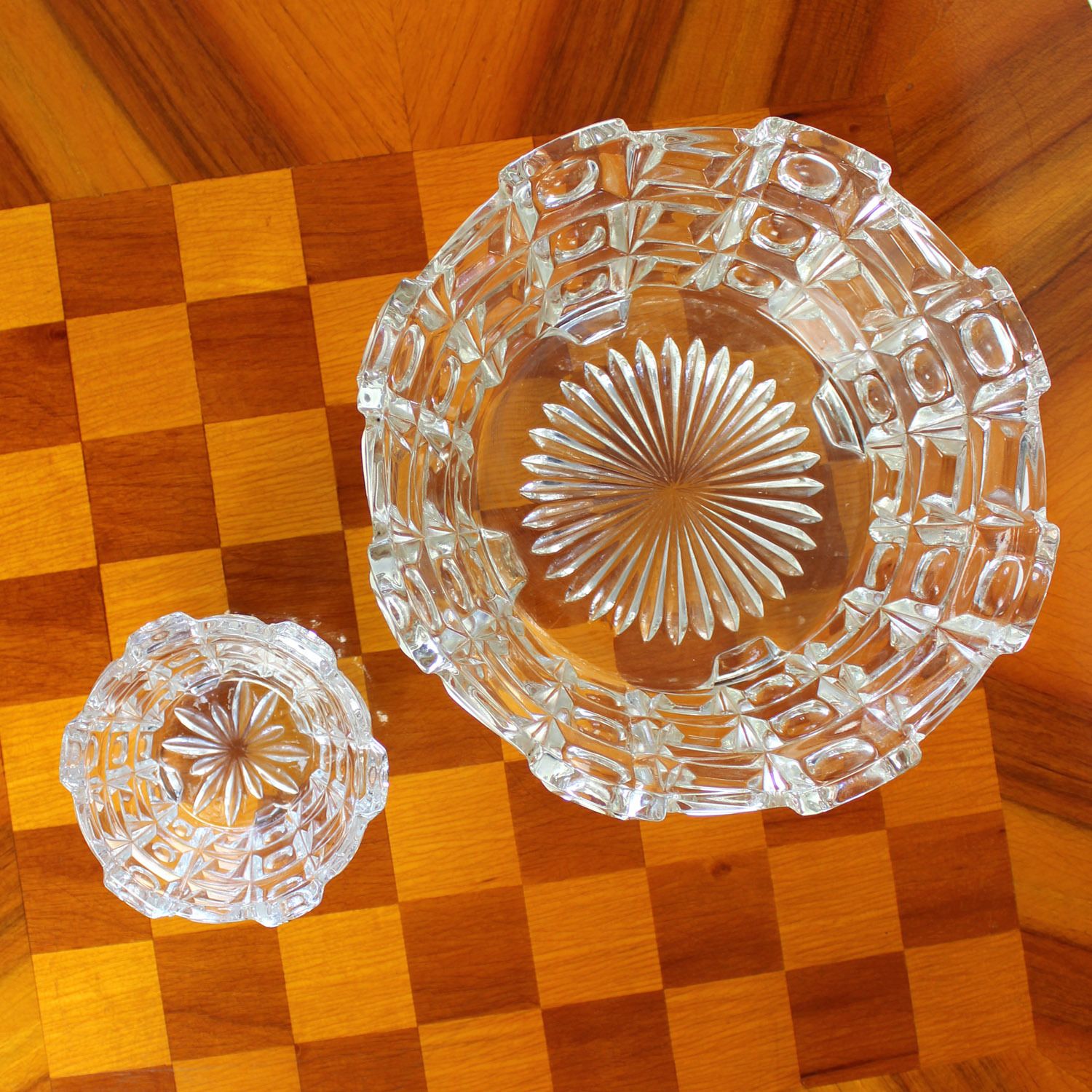 Set Of Two Art Deco Pressed Glass Bowls By Libochovice, Czechoslovakia, 1930s photo vintage