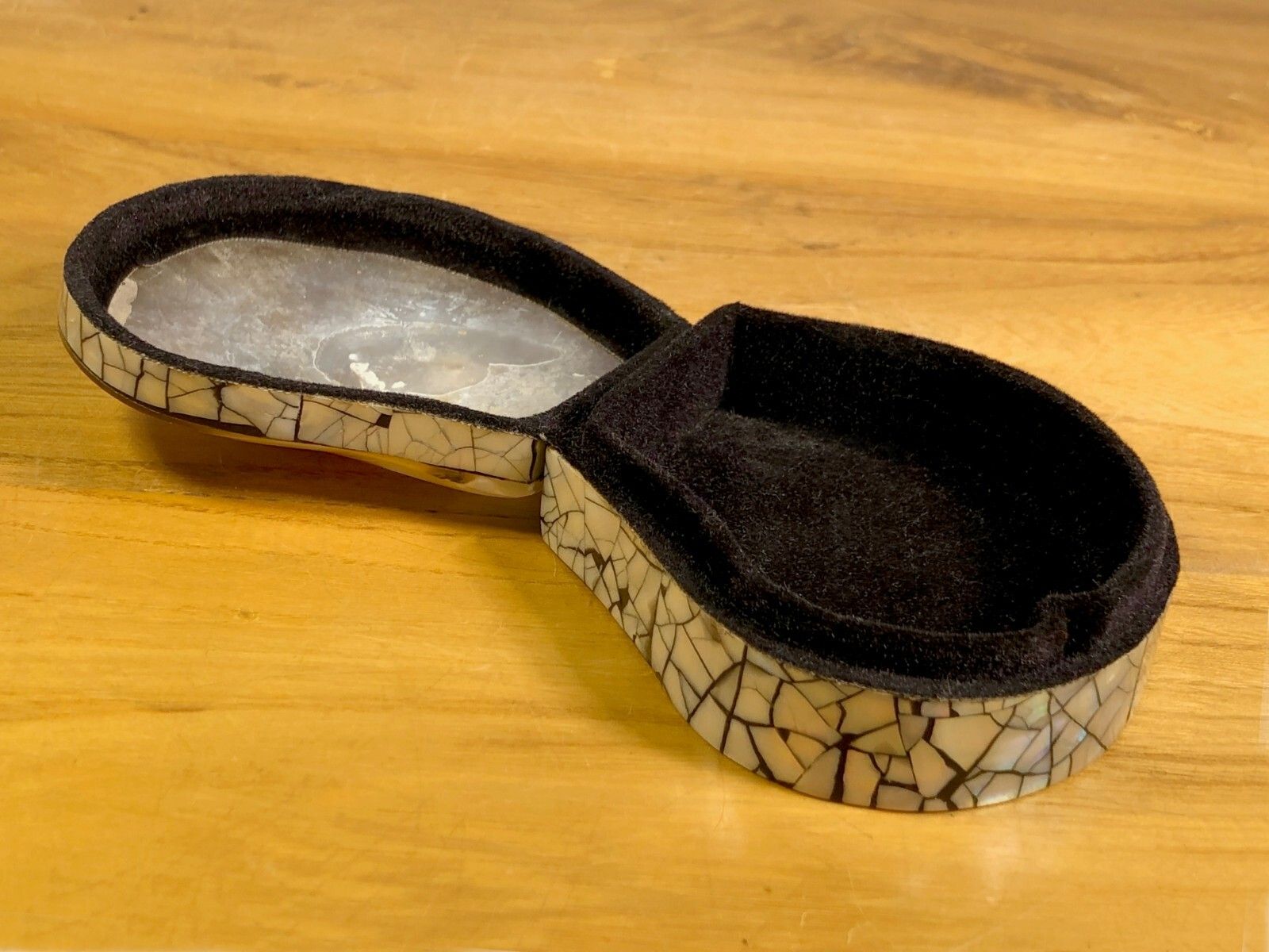 I1970 Art Deco Neo Classical Brutalist Shabby Chic Mother Of Pearl Shell Box Jansen photo vinterior