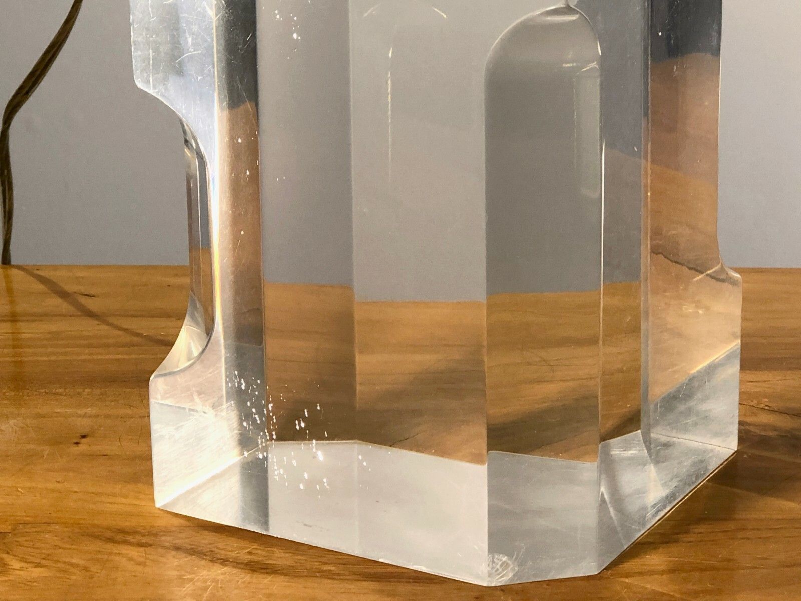 photo furniture 1970 Alessio Pocket Lamp Sculpture Shabby Chic Lucite Plexiglas Kinetic Op Art