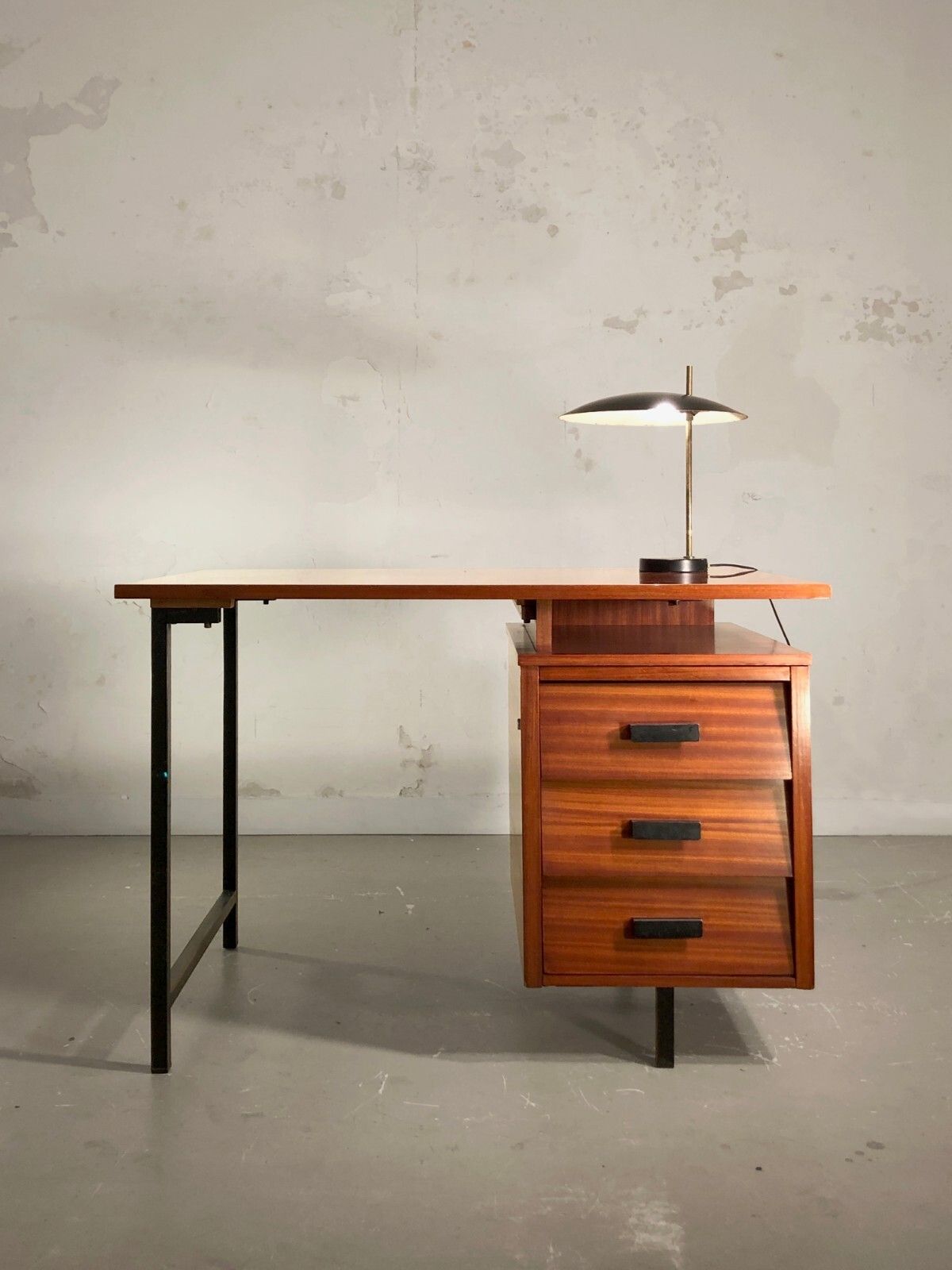 1950 Pierre Paulin Office Cm 172 Tuna Modernist Reconstruction Arp Guariche photo furniture