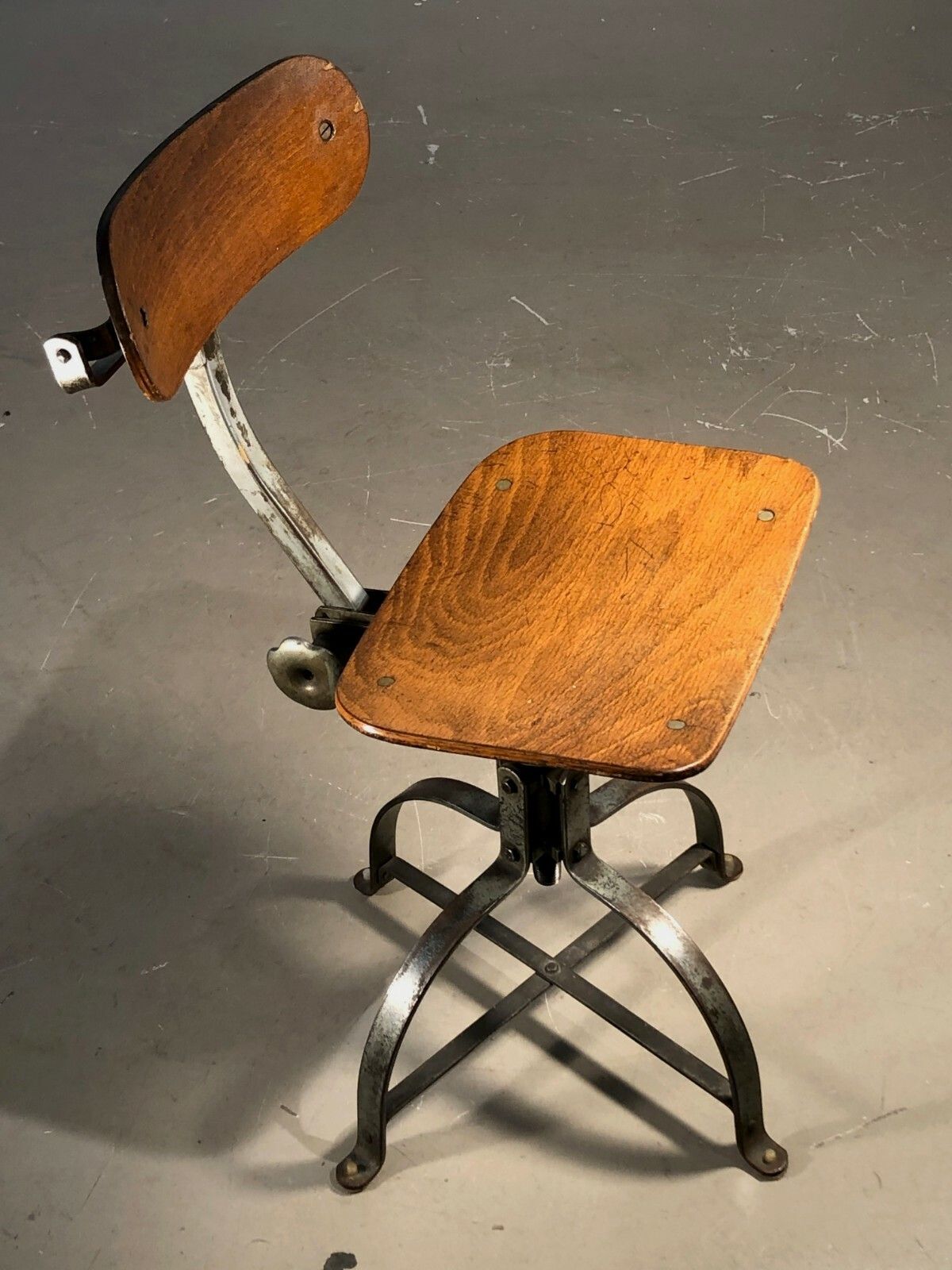 1950 Modernist Reconstruction Bauhaus Industrial Workshop Chair Chapo Perriand photo furniture