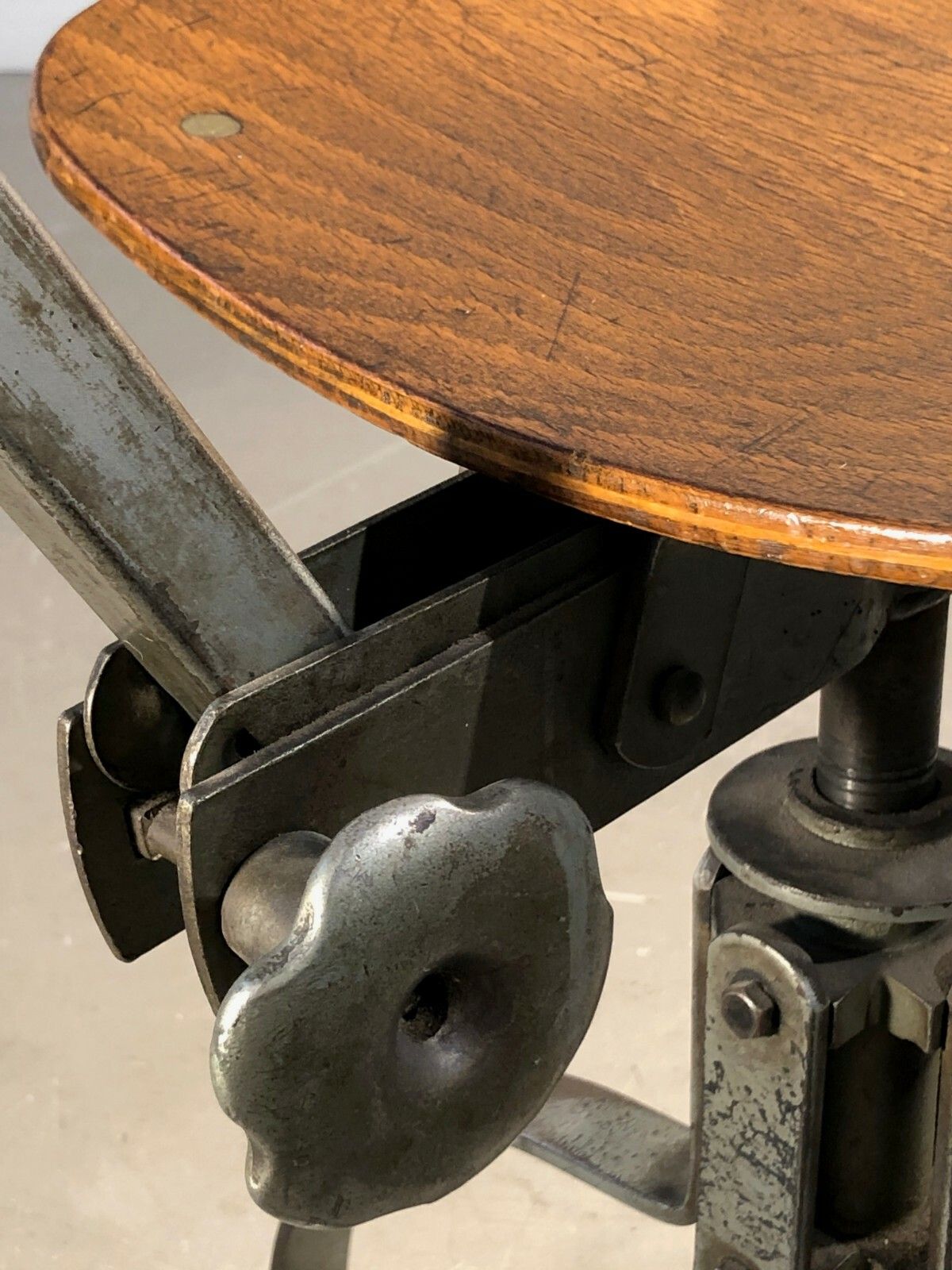 1950 Modernist Reconstruction Bauhaus Industrial Workshop Chair Chapo Perriand photo 2021.0