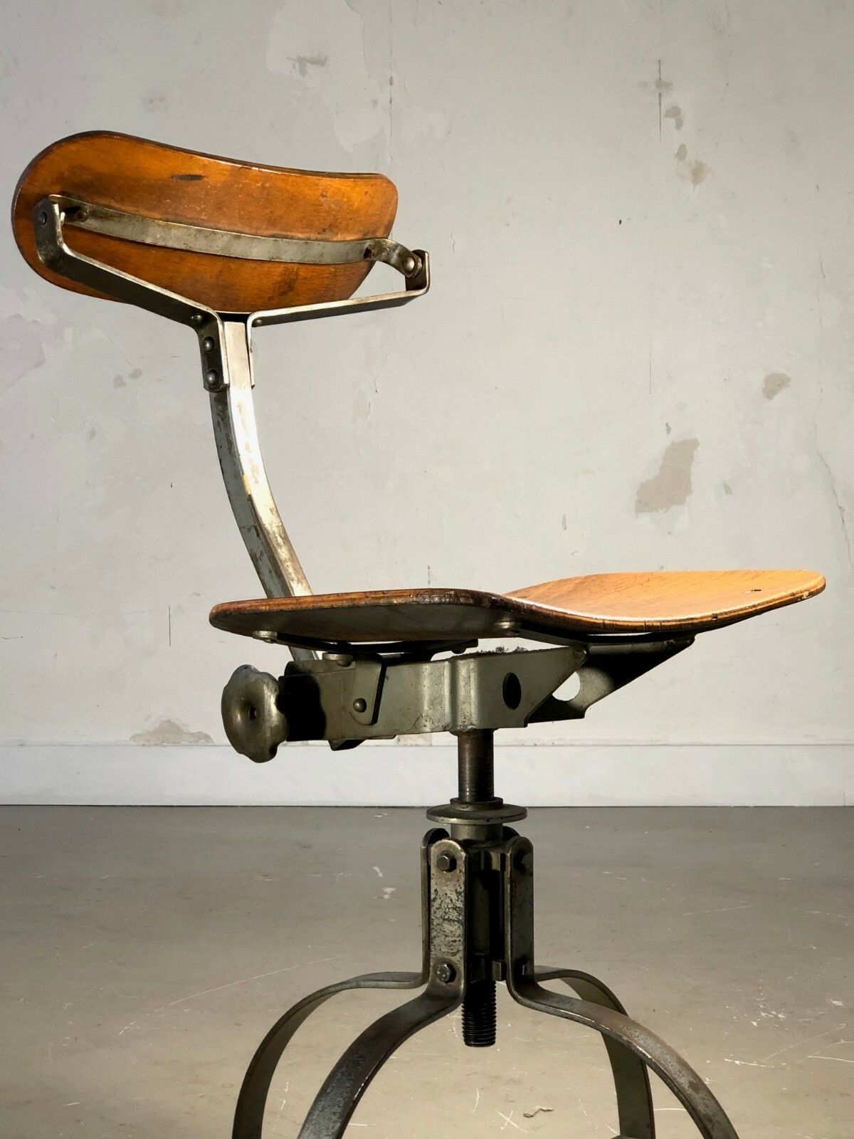 1950 Modernist Reconstruction Bauhaus Industrial Workshop Chair Chapo Perriand photo buy