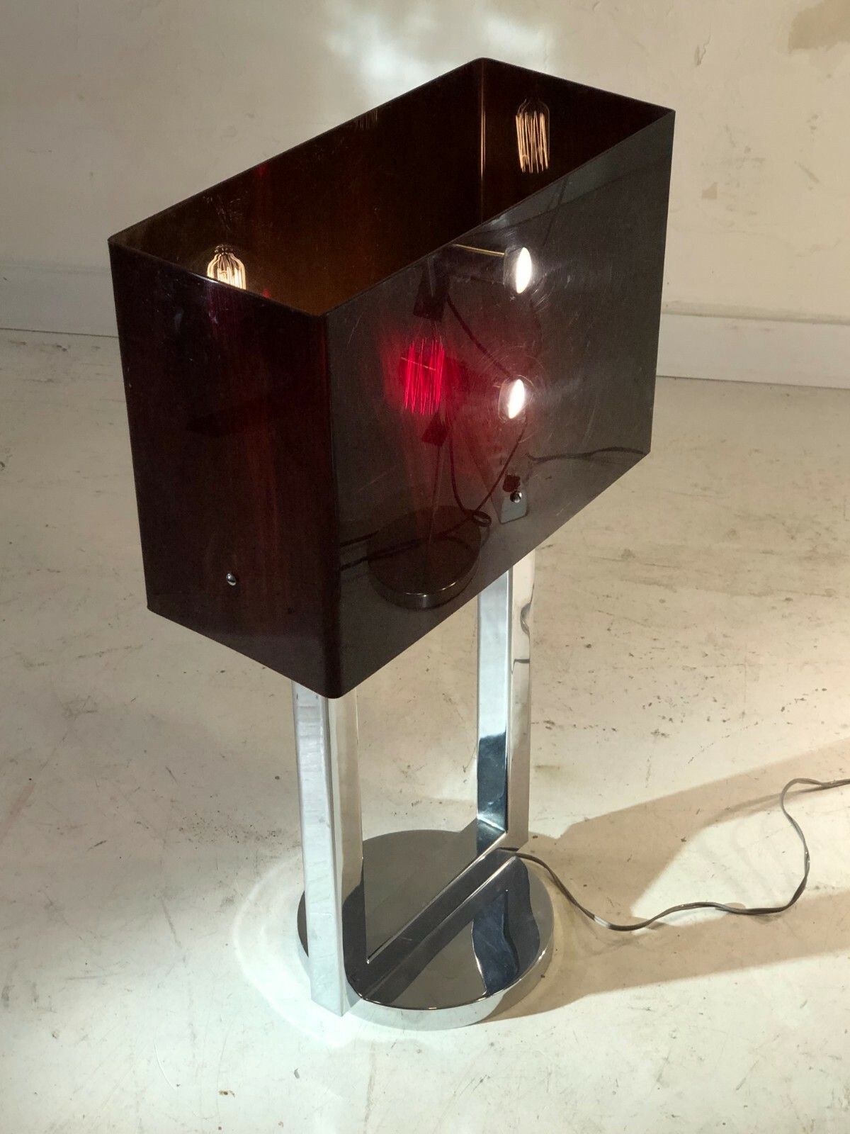 Lighting 1970 Postmodernist Space Age Kinetic Pop Lamp Willy Rizzo Plexiglas Lucite photo