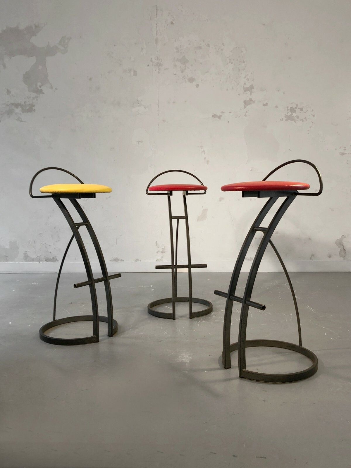 1980 3 Stools Stools Bar Modernist Memphis Mourgue Wilmotte Starck Sottsass photo vintage