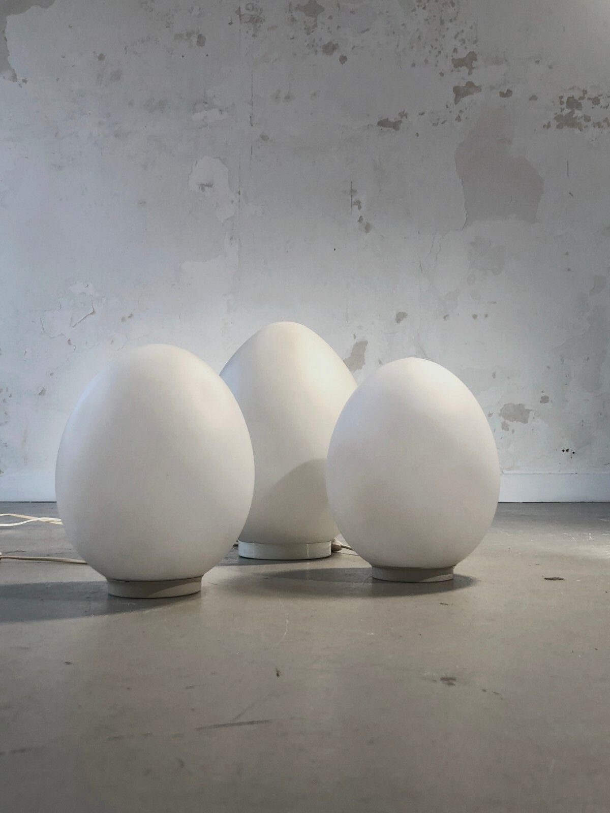1970 Vianne 3 Lamps Egg Or Uevo Post Modernist Space Age Motte Arteluce