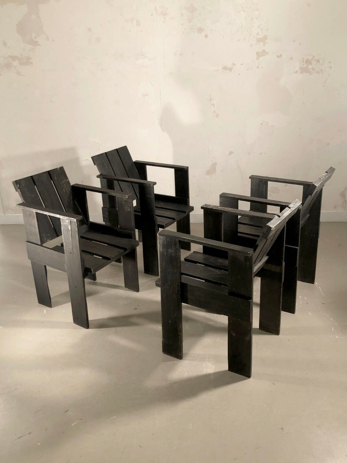 1970 Gerrit Rietveld 4 Chairs Crate Modernist Brutalist De Stijl Brutalist photo Furniture