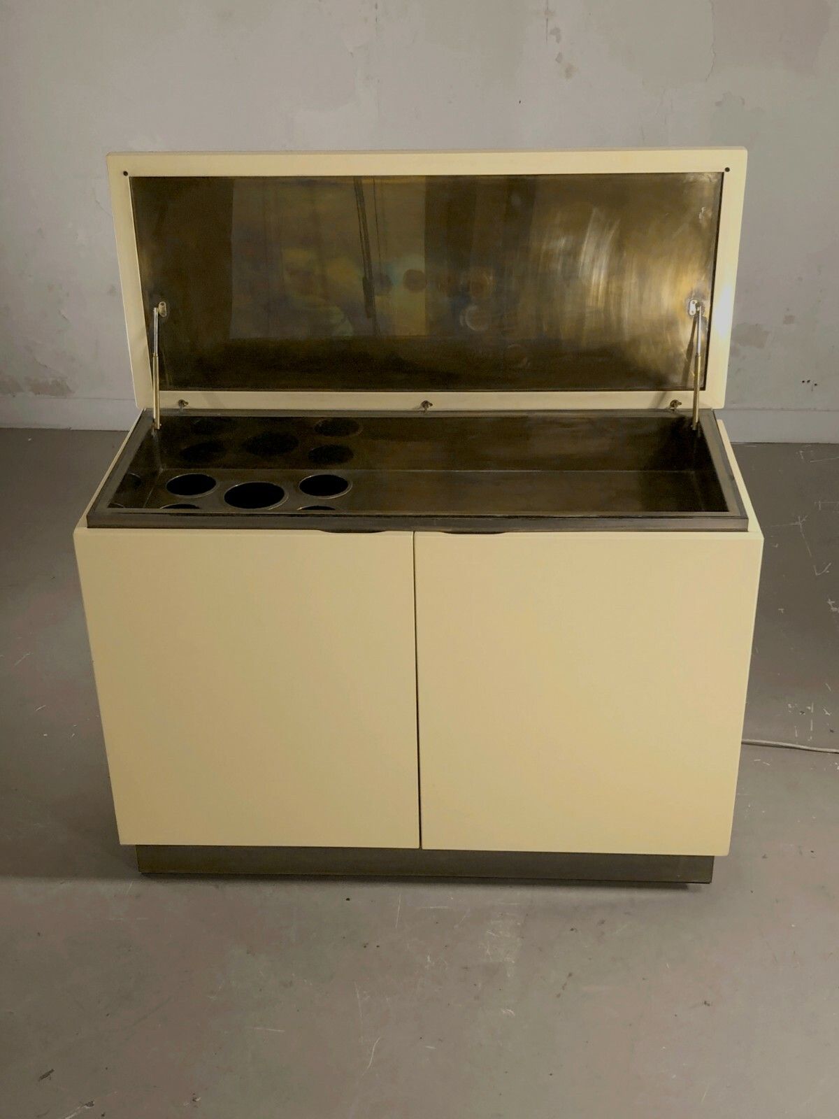 1970 Jean Claude Mahey Buffet Bar Art Deco Shabby Chic Neo Classical Adnet photo for sale