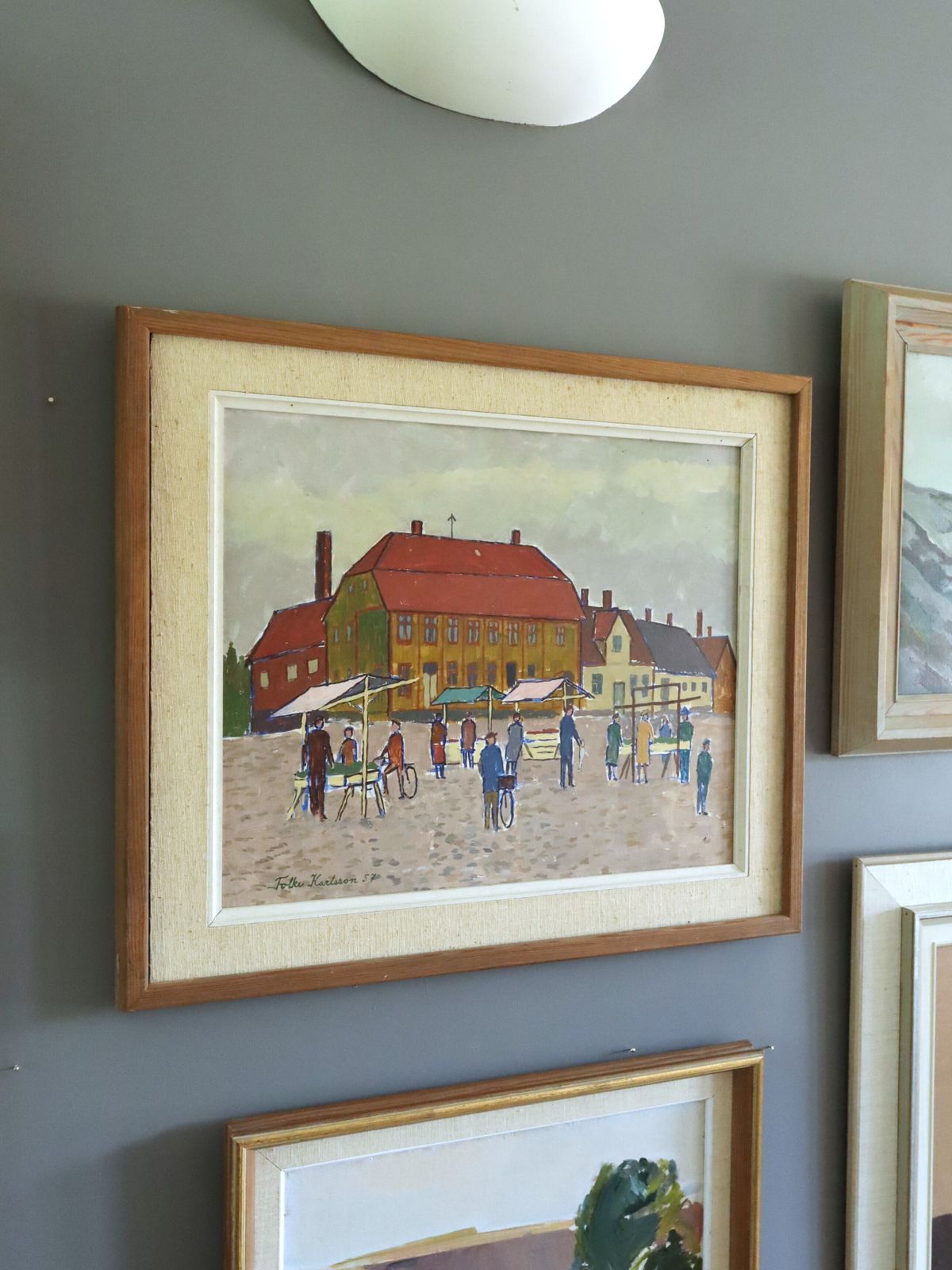Market Day In The Square  Oil Painting photo 495.0