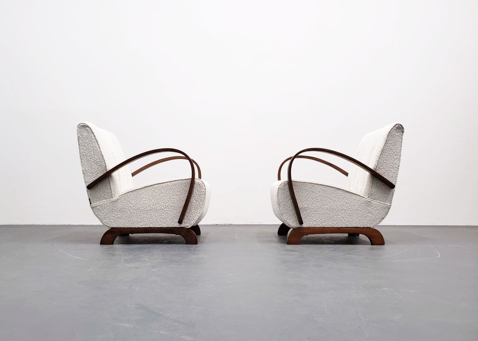 Set Of Two   1930 Jindrich Halabala Bentwood Armchairs In Premium Ivory Boucle photo 4400.0