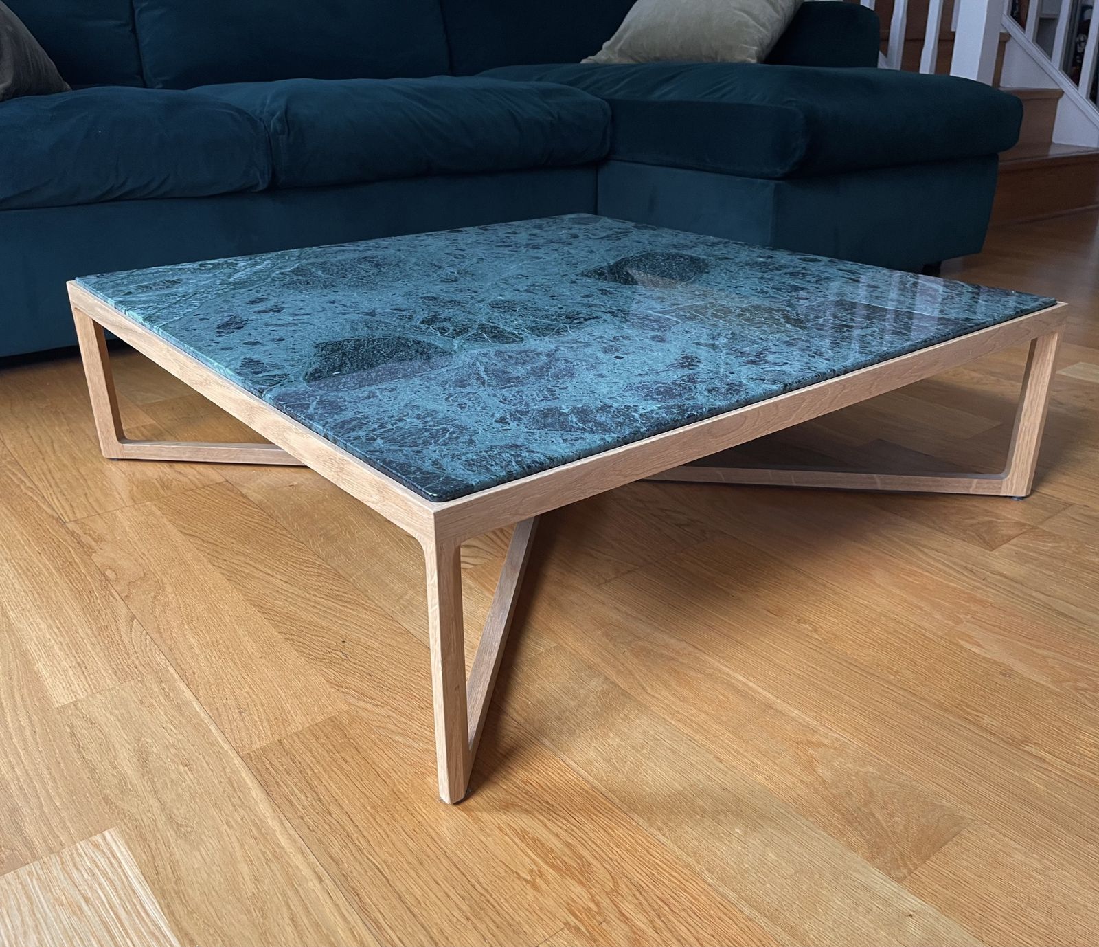 photo vinterior Knoll Krusin Coffee Table   Natural Oak Base With Verdi Alpi Marble Top