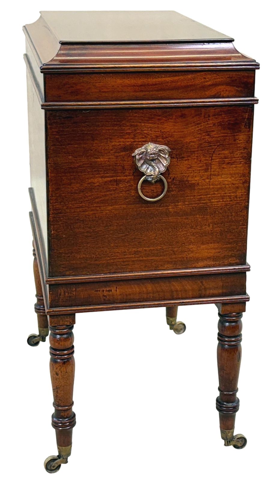 Small Georgian Mahogany Box Cellarette (England, Circa 1800) photo for sale