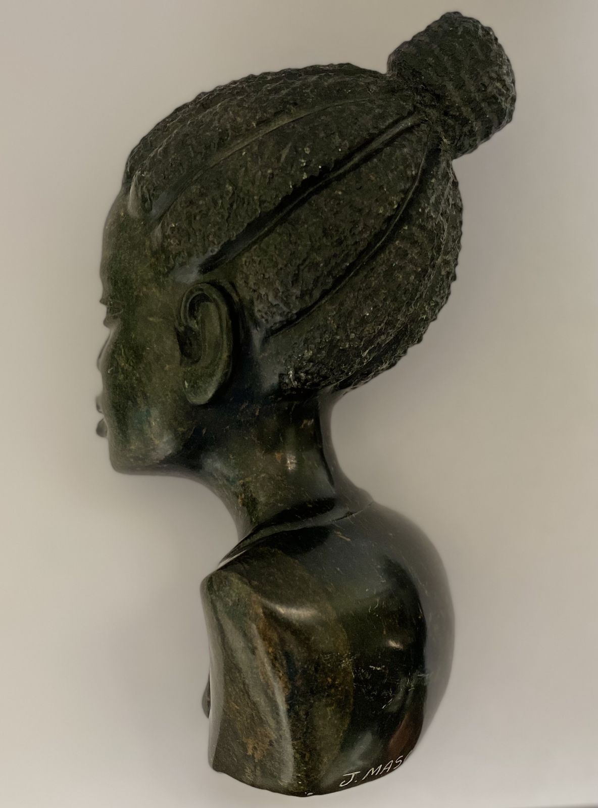 Joel Masoka, Original Hand Carved African Female Bust/Shona Statue, Signed photo buy