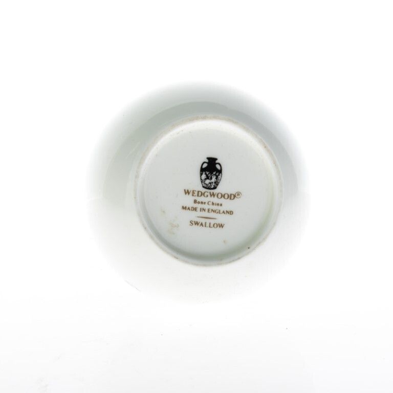 Wedgwood Ceramic Porcelain Swallow Pattern Spill Vase photo 55.0