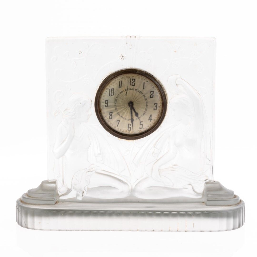 Antiq Art Deco Nudes Frosted Glass Mantel Clock In The Manner Of Lalique