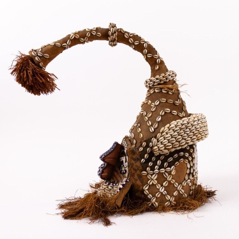 Mid 20th Century African Kuba Helmet Ceremonial Ritual Mask With Shells, Animal Fibres & Raffia photo vinterior