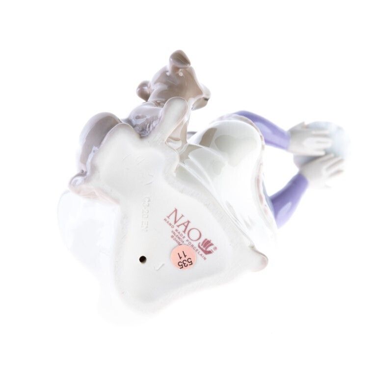 Nao By Lladro Fine Porcelain Sculpture Of A Girl Presenting A Birthday Cake To A Puppy photo furniture