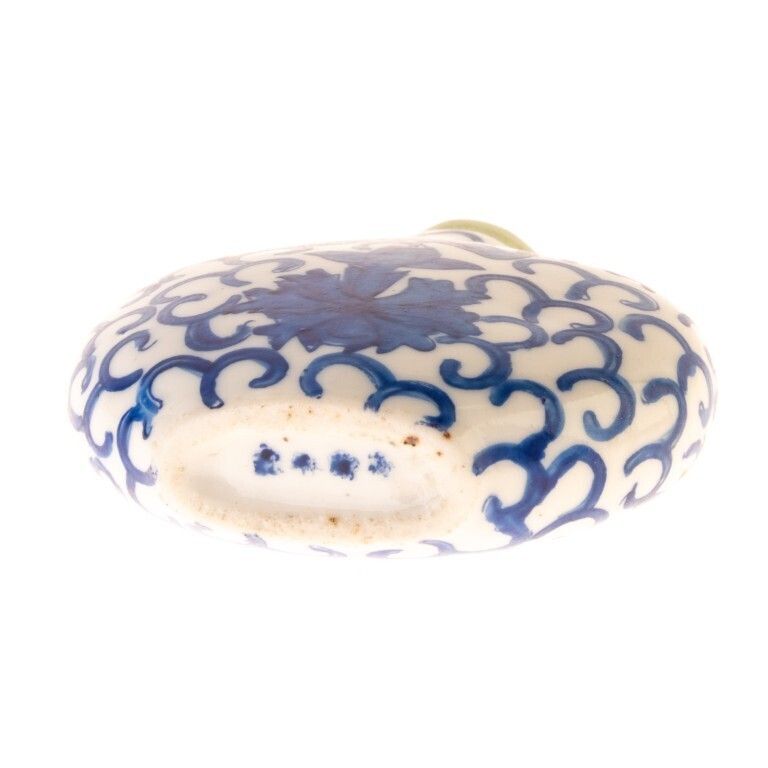 Chinese Hand Painted Blue & White Porcelain Ceramic Lotus & Bat Snuff Bottle With Jade Top photo furniture
